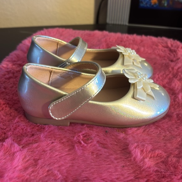 NWT Link Comfort Flexible by Forever Link, Comfy Padded Toddler size 7 gold s - Picture 2 of 7